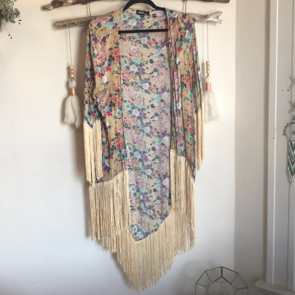 Floral fringe kimono